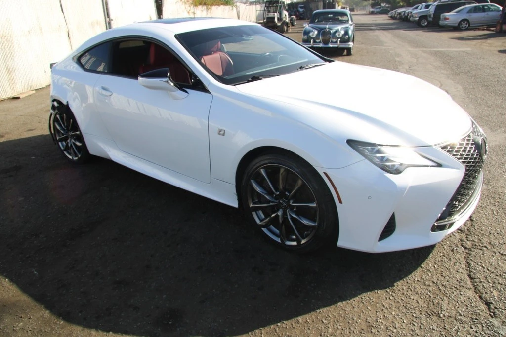 2021 Lexus RC F - Image 10 of 21
