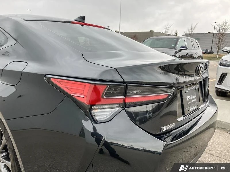 2021 Lexus RC - Image 8 of 20