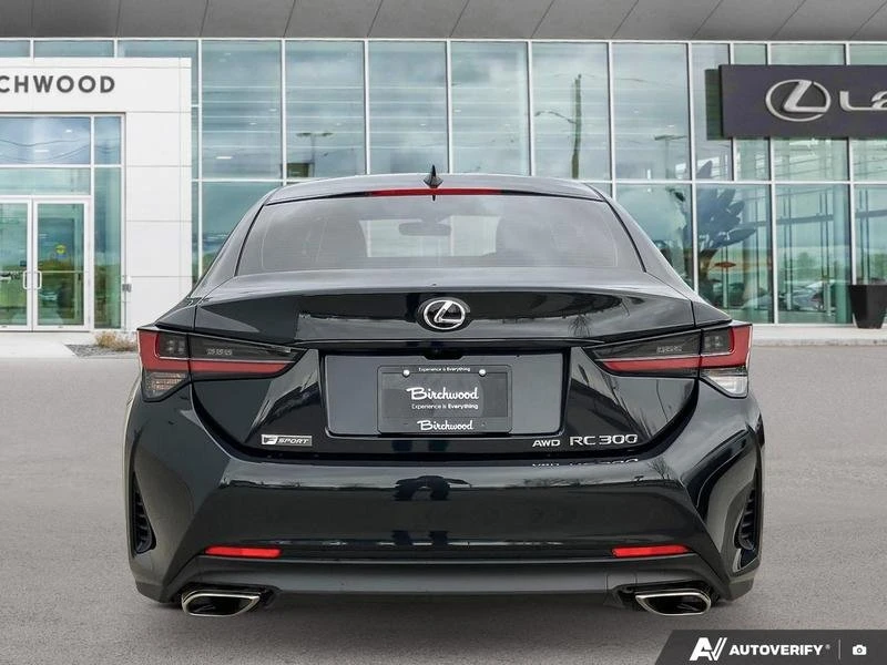 2021 Lexus RC - Image 7 of 20