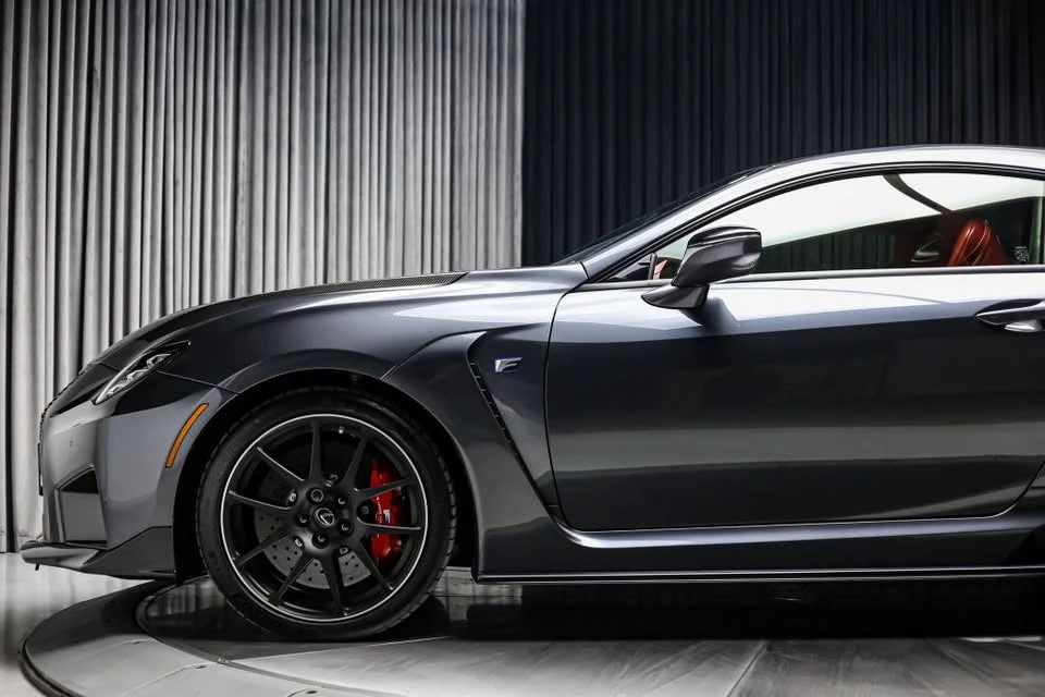 2021 Lexus RC F - Image 5 of 20