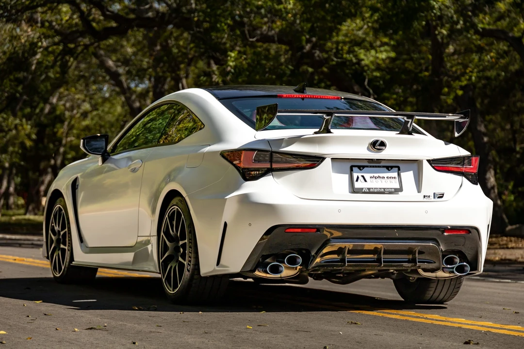 2021 Lexus RC F - Image 7 of 31