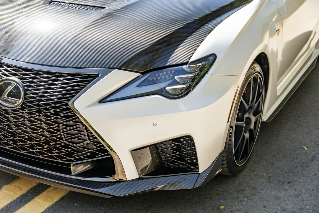2021 Lexus RC F - Image 10 of 31