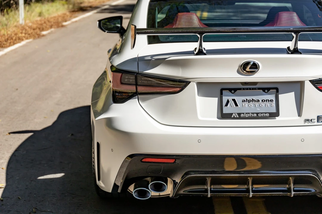 2021 Lexus RC F - Image 19 of 31