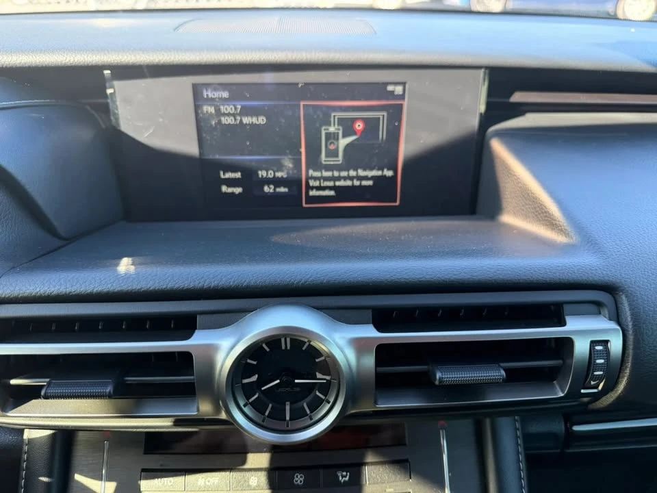 2021 Lexus RC - Image 20 of 20