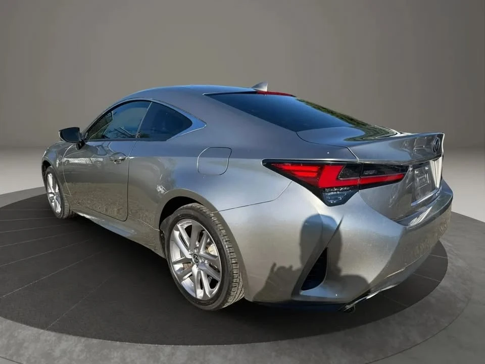 2021 Lexus RC - Image 7 of 20