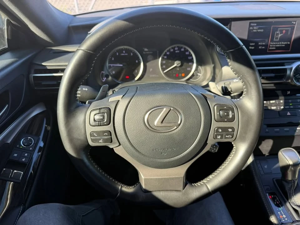 2021 Lexus RC - Image 12 of 20