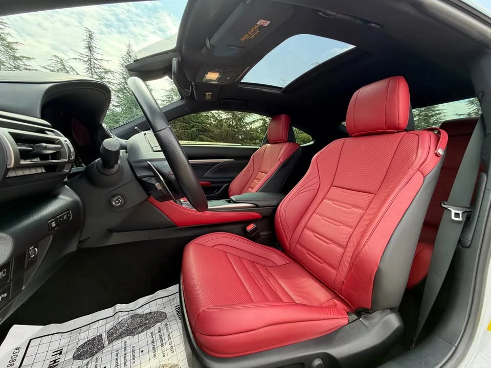 2021 Lexus RC - Image 3 of 11