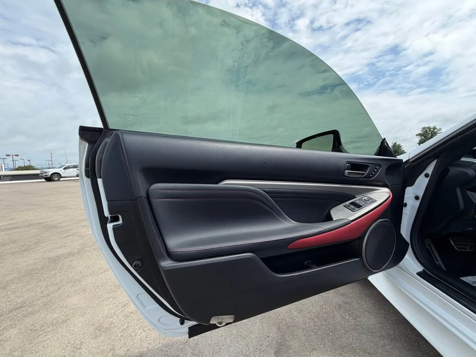 2021 Lexus RC - Image 5 of 11
