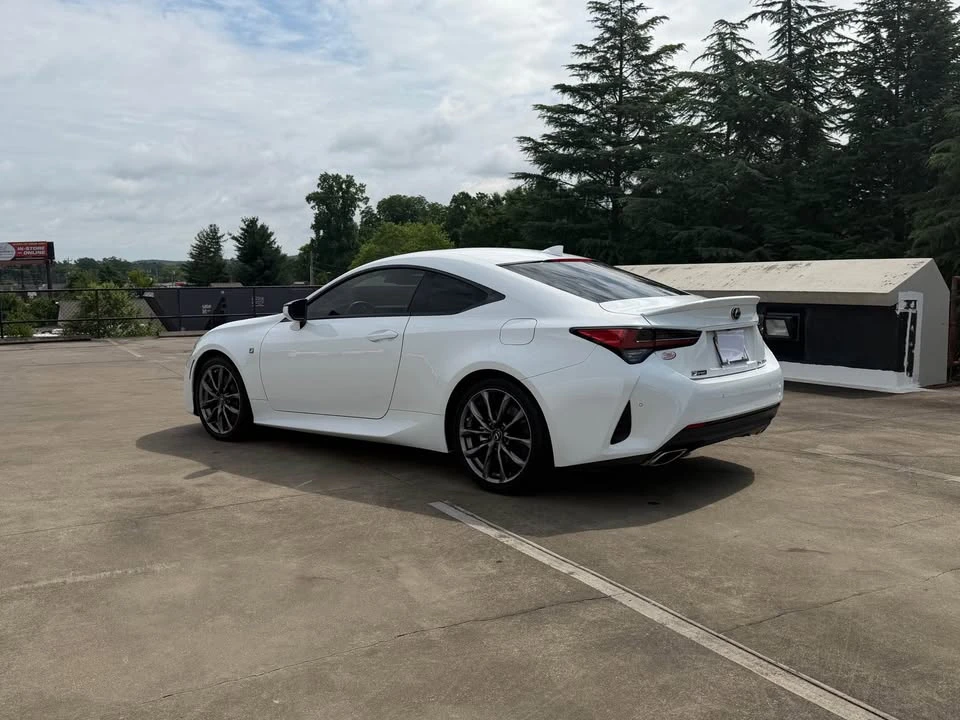 2021 Lexus RC - Image 2 of 11