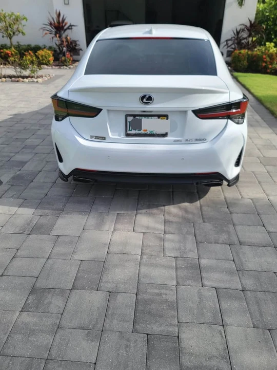 2021 Lexus RC - Image 3 of 9