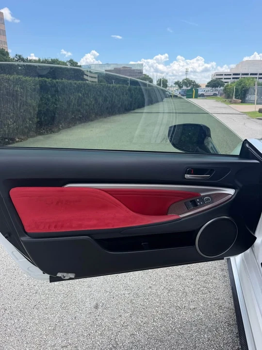 2021 Lexus RC F - Image 8 of 13