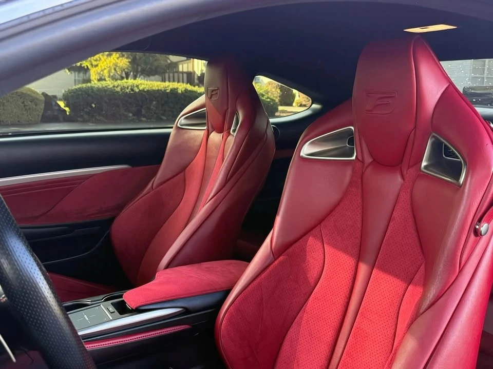 2021 Lexus RC F - Image 15 of 20