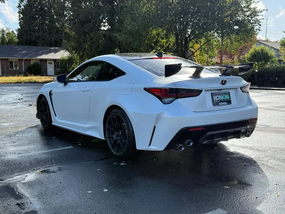 2021 Lexus RC F - Image 5 of 20