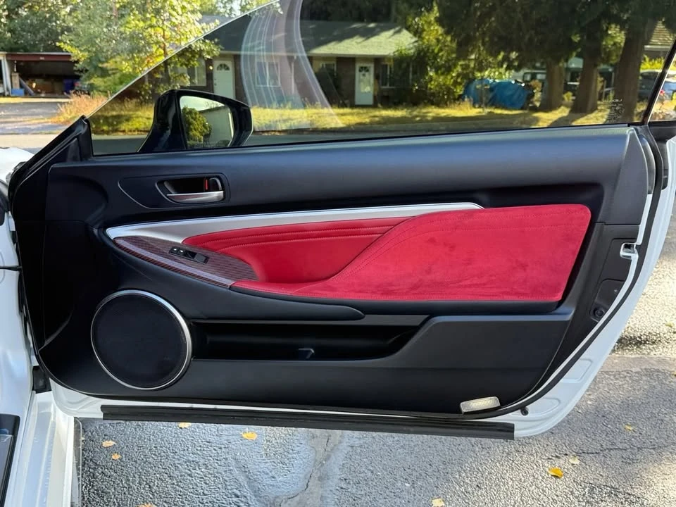 2021 Lexus RC F - Image 17 of 20