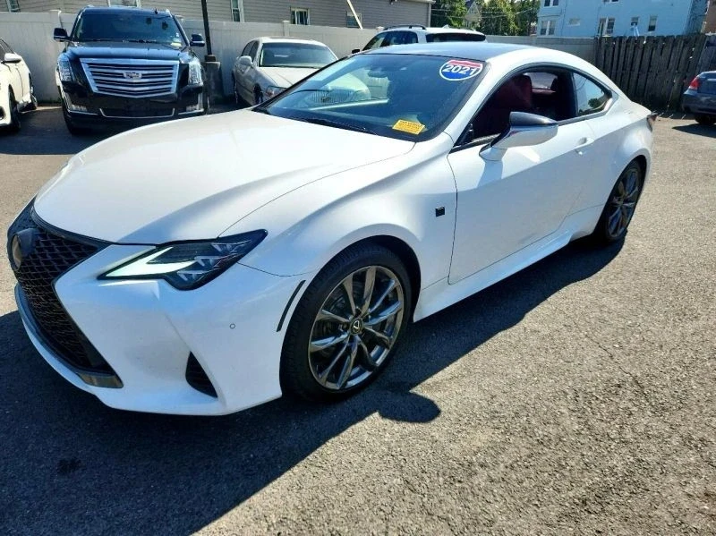 2021 Lexus RC - Image 3 of 12