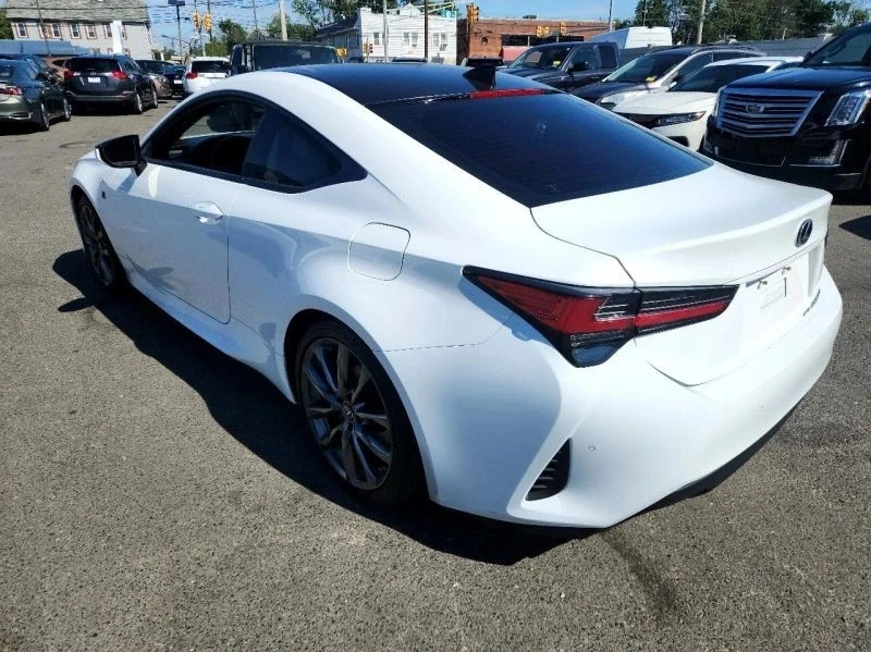 2021 Lexus RC - Image 4 of 12