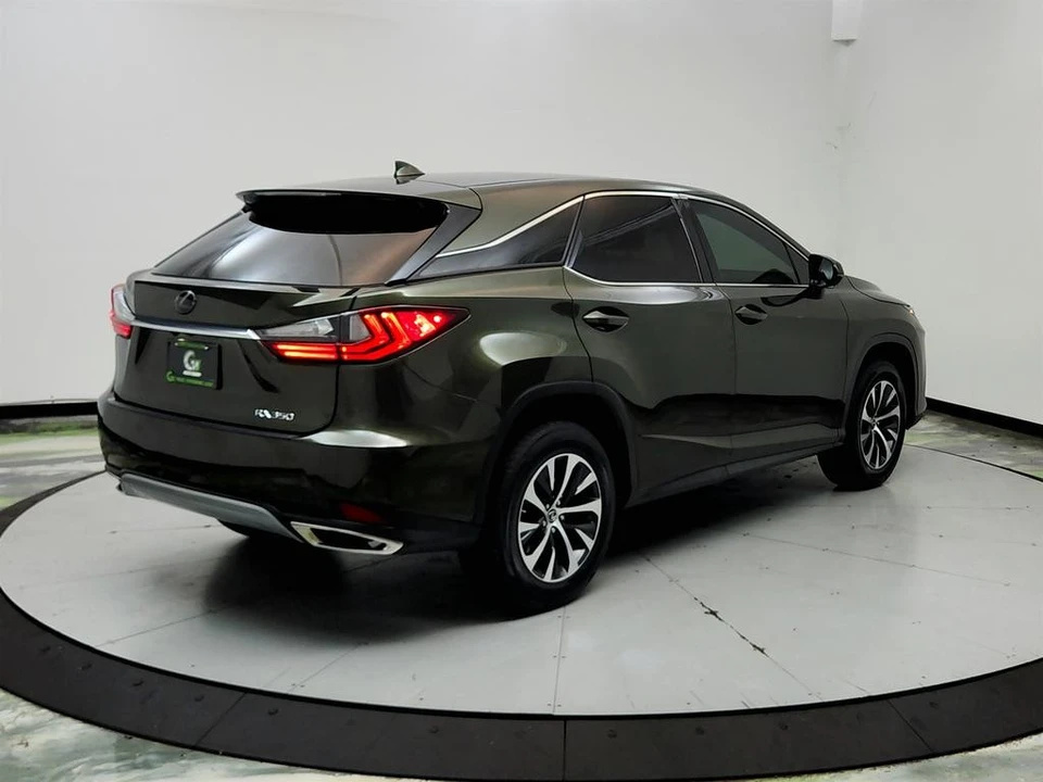 2021 Lexus RC - Image 5 of 31