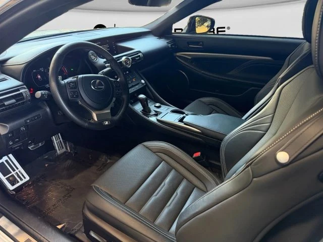 2021 Lexus RC - Image 16 of 31
