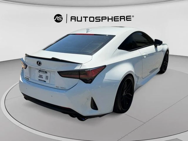 2021 Lexus RC - Image 10 of 31