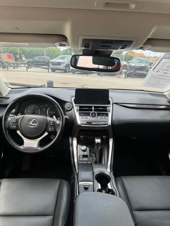 2021 Lexus RX 4th Gen - Image 10 of 15