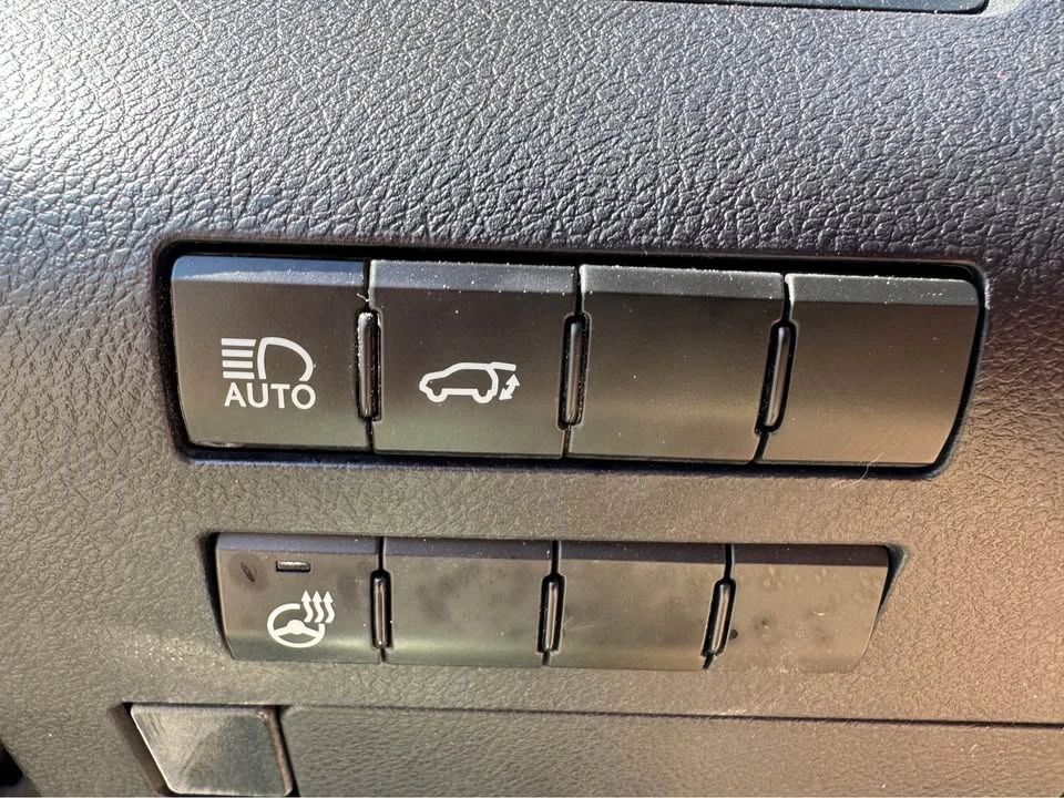 2021 Lexus RX 4th Gen - Image 12 of 16