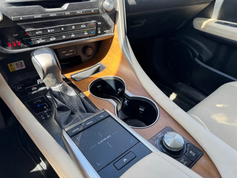 2021 Lexus RX 4th Gen - Image 13 of 16