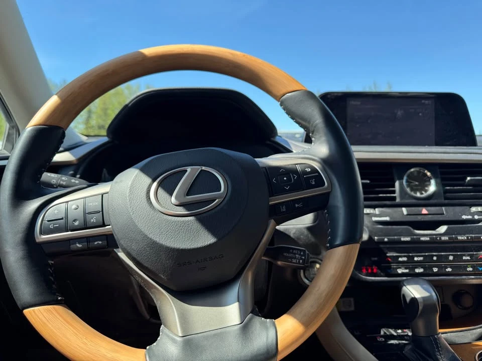 2021 Lexus RX 4th Gen - Image 14 of 16