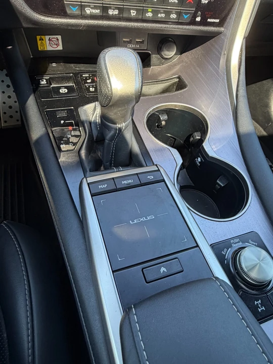 2021 Lexus RX 4th Gen - Image 22 of 27