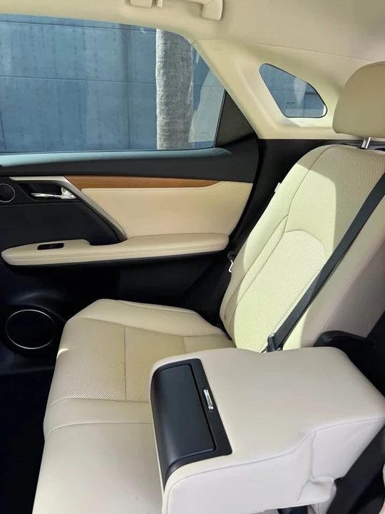2021 Lexus RX 4th Gen - Image 8 of 12