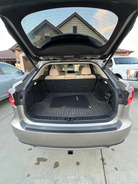 2021 Lexus RX 4th Gen - Image 9 of 10