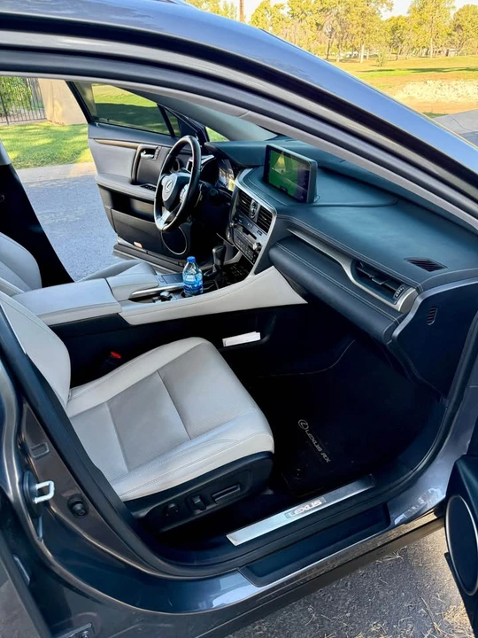2021 Lexus RX 4th Gen - Image 13 of 15