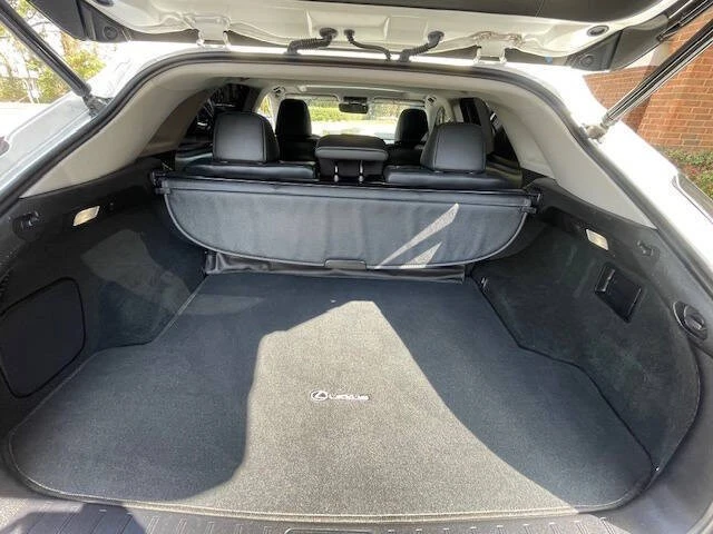 2021 Lexus RX 4th Gen - Image 19 of 31