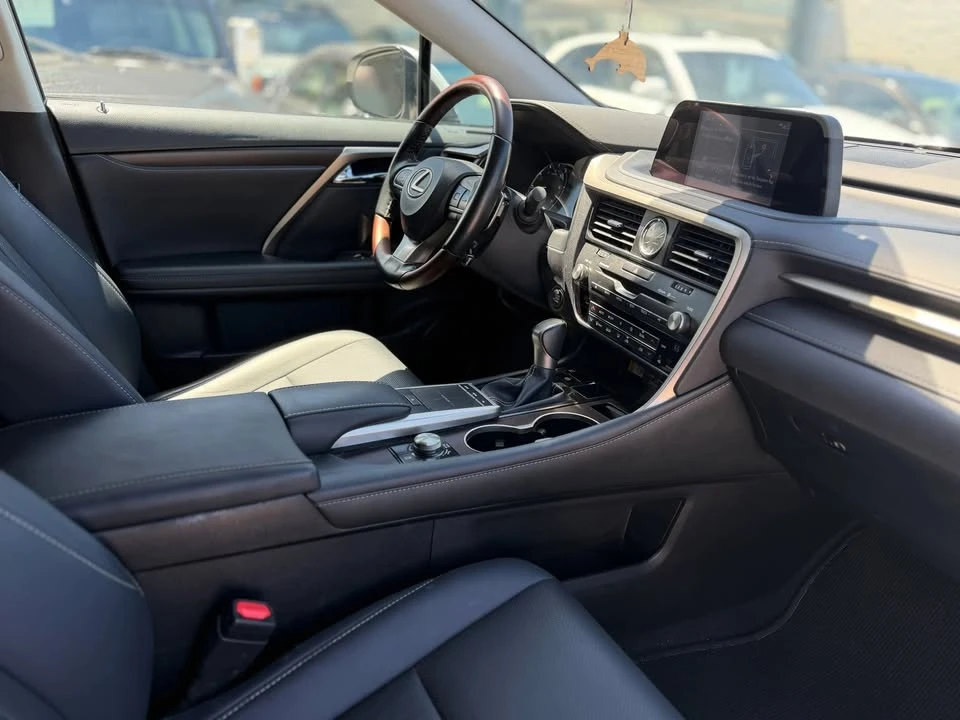 2021 Lexus RX 4th Gen - Image 15 of 20