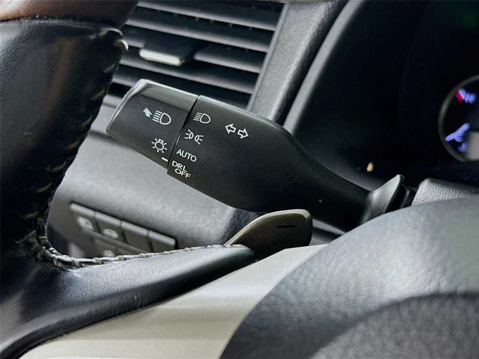 2021 Lexus RX 4th Gen - Image 4 of 19