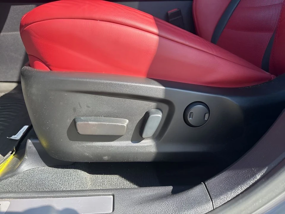 2021 Lexus RX 4th Gen - Image 10 of 21