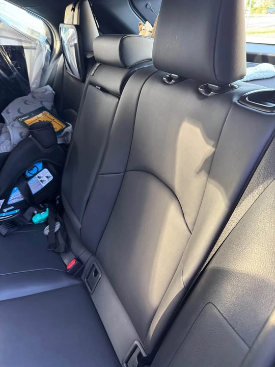 2021 Lexus - Image 6 of 12