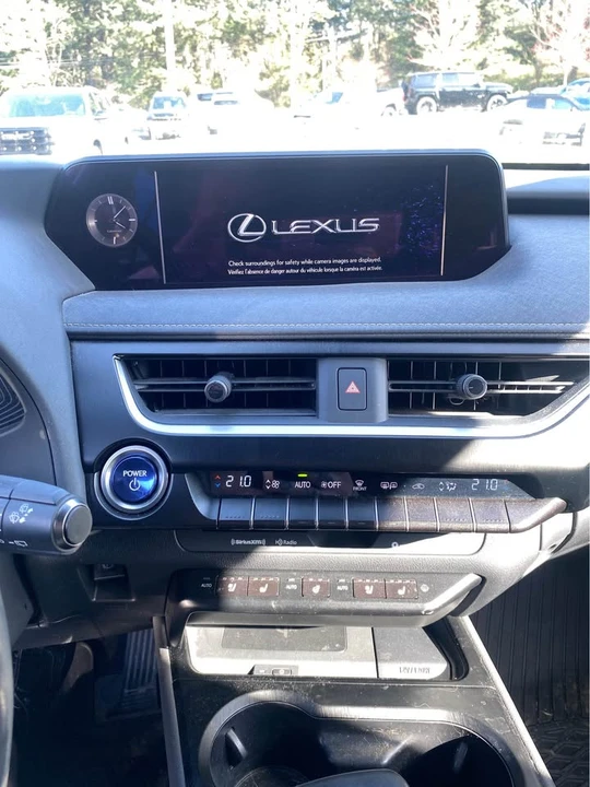 2021 Lexus NX - Image 7 of 8