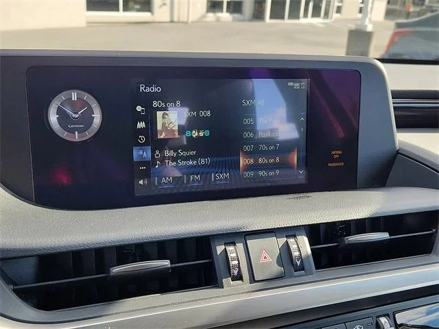 2021 Lexus ES 7th Gen - Image 13 of 16