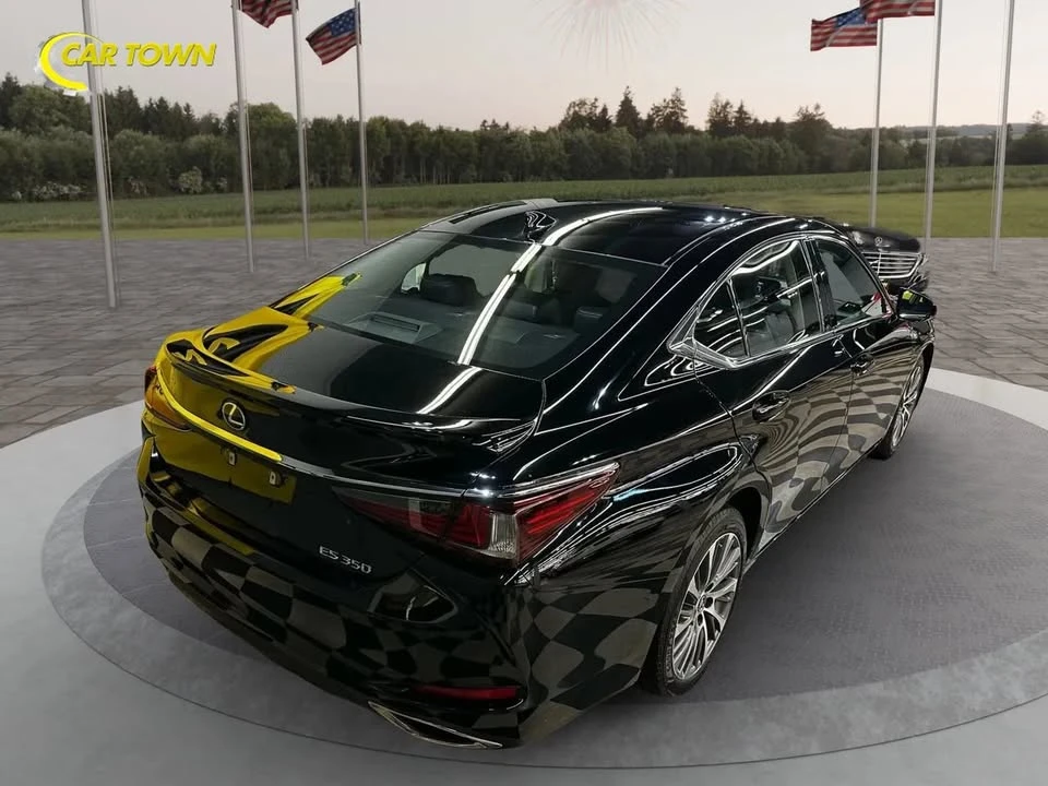 2021 Lexus ES 7th Gen - Image 4 of 9