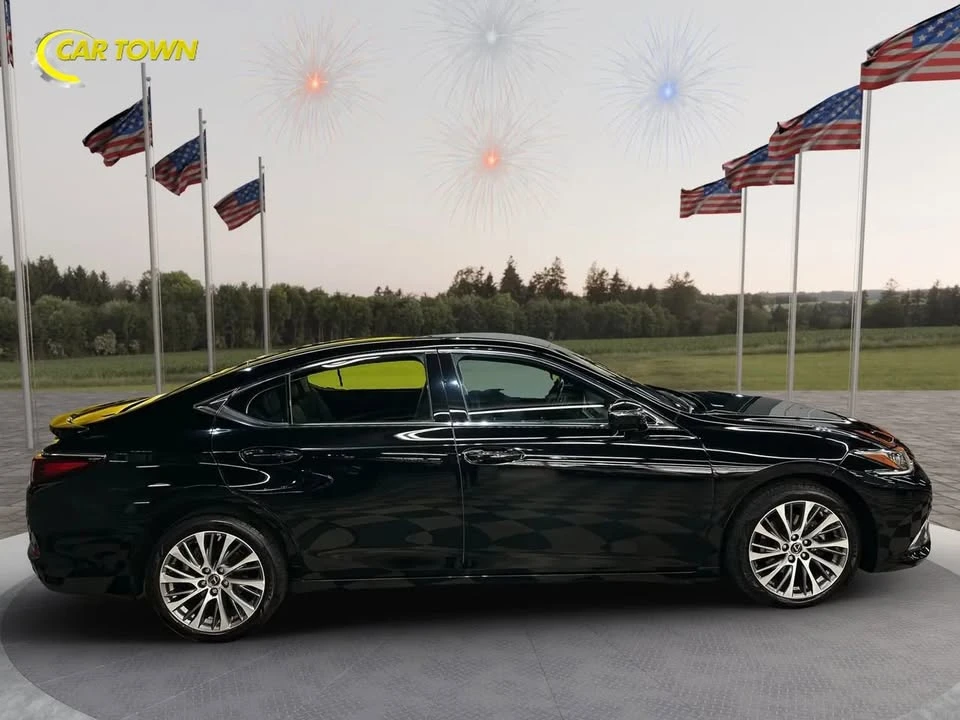 2021 Lexus ES 7th Gen - Image 3 of 9