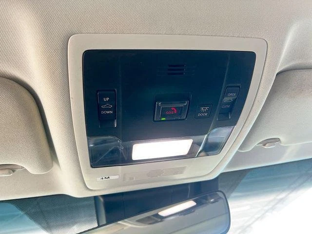 2021 Lexus ES 7th Gen - Image 18 of 19