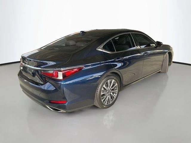 2021 Lexus ES 7th Gen - Image 6 of 19