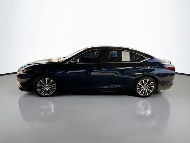 2021 Lexus ES 7th Gen - Image 3 of 19