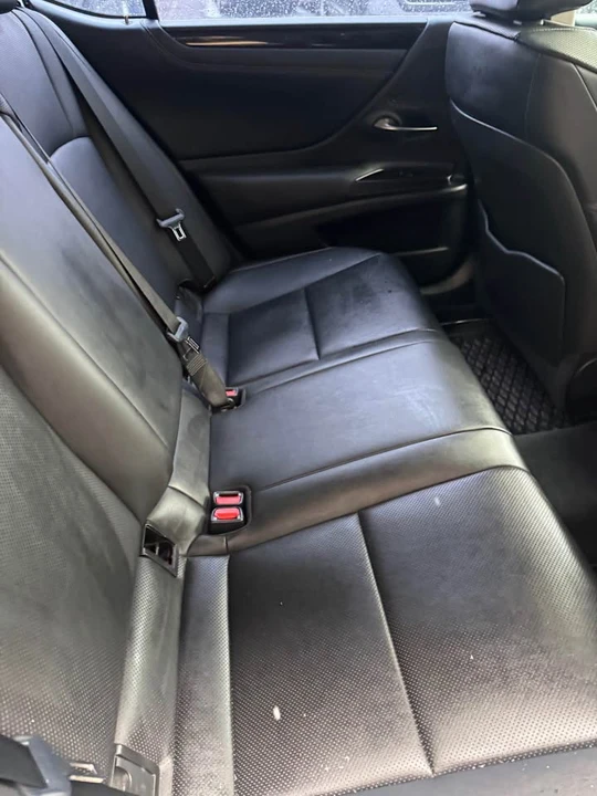 2021 Lexus ES 7th Gen - Image 4 of 20