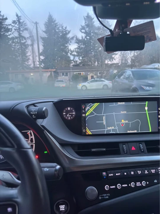 2021 Lexus ES 7th Gen - Image 10 of 10