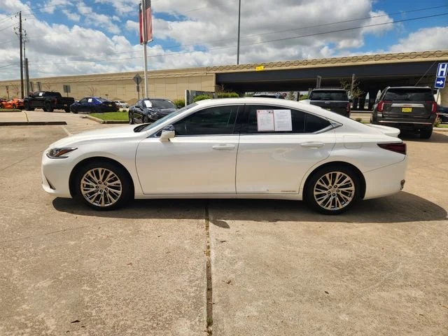 2021 Lexus ES 7th Gen - Image 4 of 20