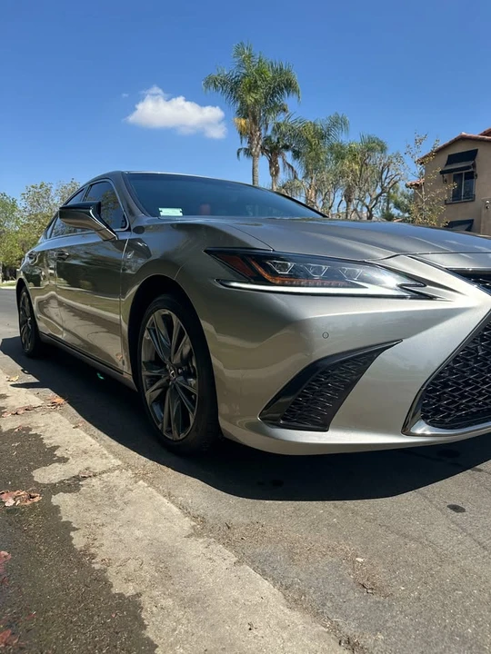 2021 Lexus ES 7th Gen - Image 4 of 20