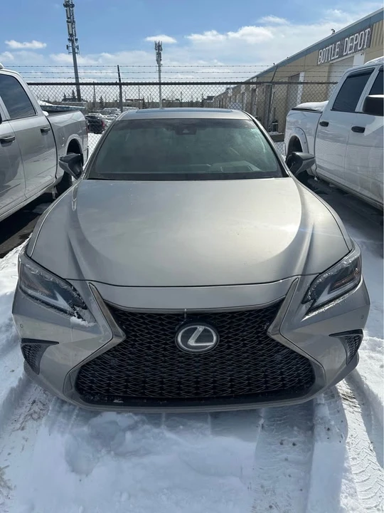 2021 Lexus ES 7th Gen - Image 4 of 6