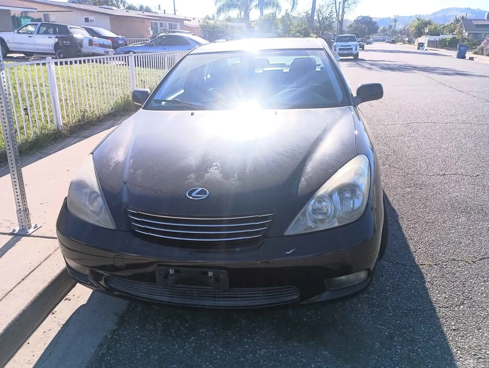 2021 Lexus ES 7th Gen - Image 2 of 2