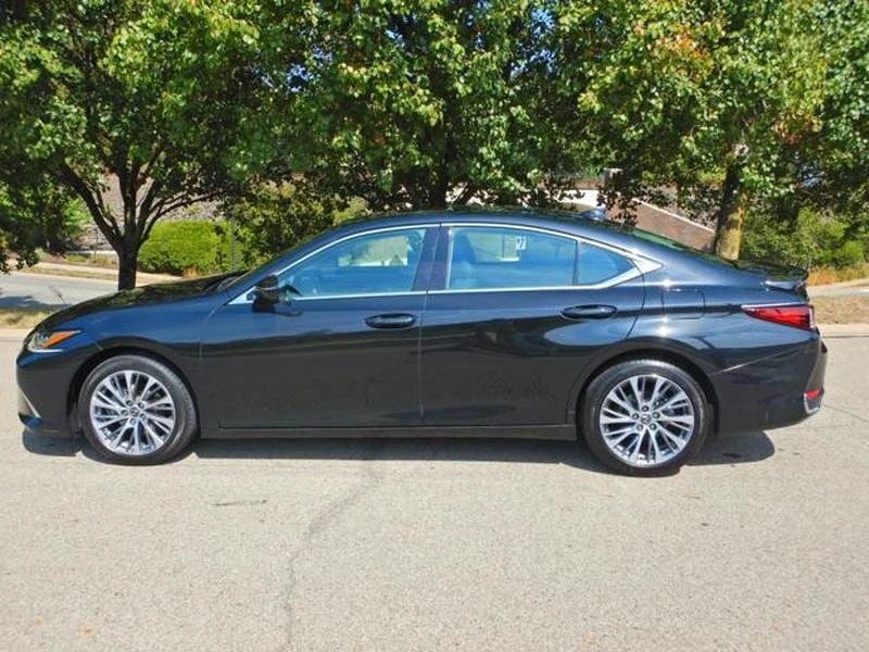 2021 Lexus ES 7th Gen - Image 7 of 20
